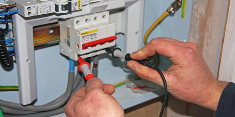 Sửa điện khẩn cấp căn hộ