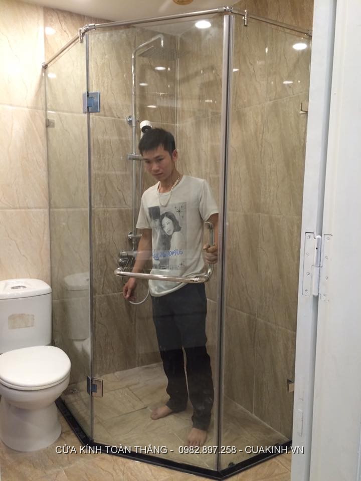 Sửa vách kính nhà tắm