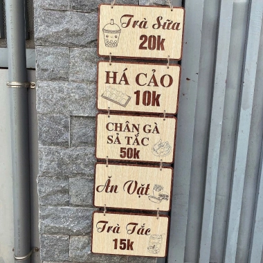 Bảng hiệu theo yêu cầu