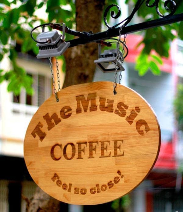 Biển treo quán cafe