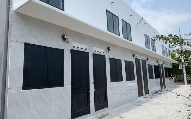 Cải tạo cửa cho thuê