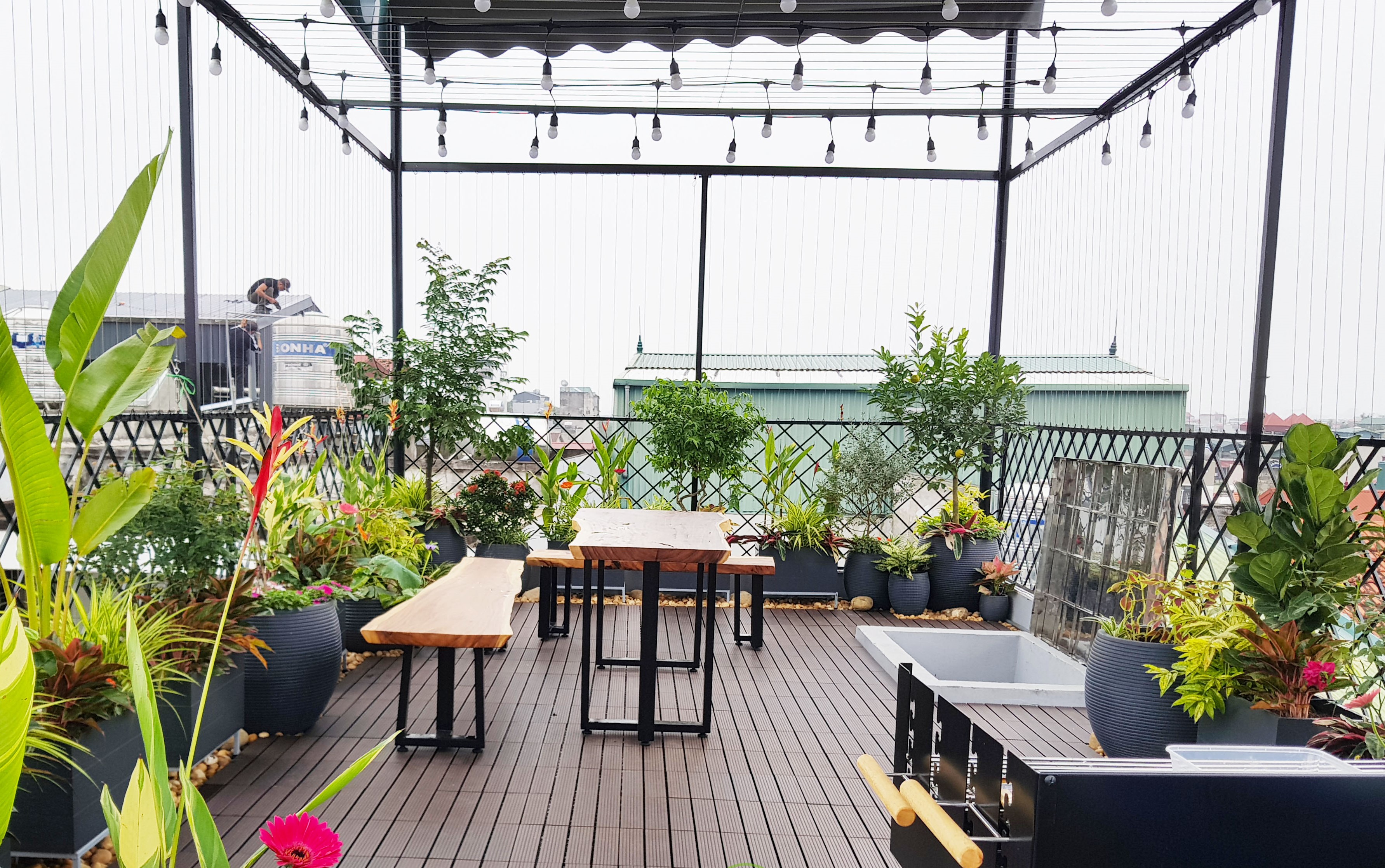 Cải tạo sân thượng làm vườn