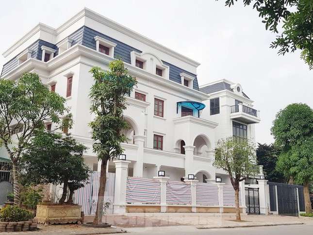 Cơi nới biệt thự