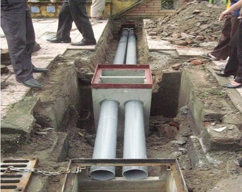 Đục lỗ thoát nước