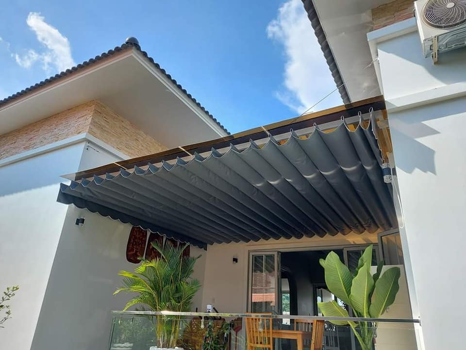 Gia cố mái che sân thượng