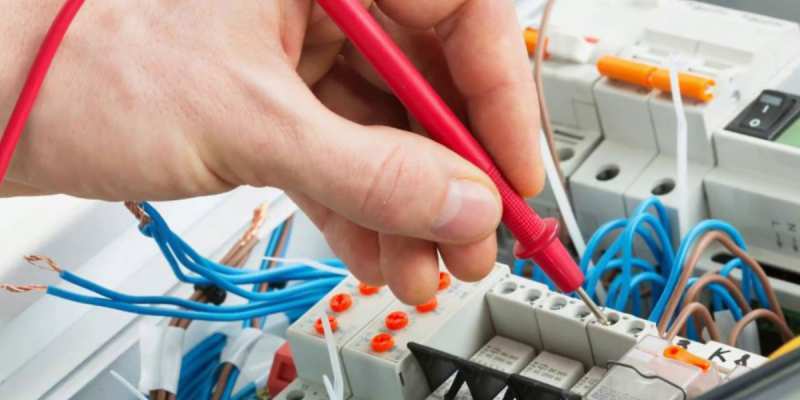 Kiểm tra điện nước biệt thự