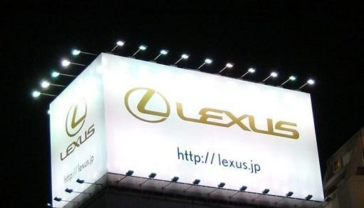 Lắp đèn bảng hiệu