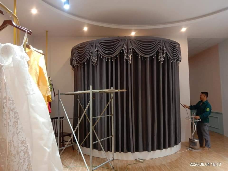 Rèm phòng thử