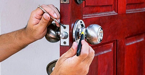 Sửa cửa bị kẹt