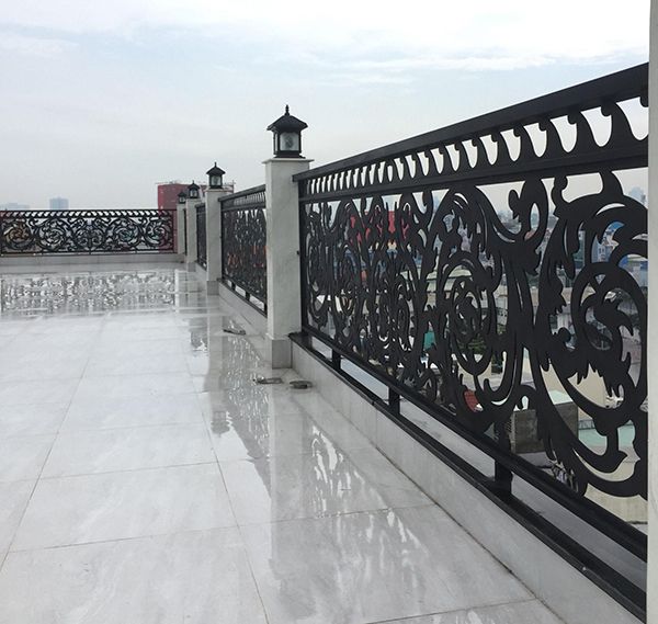 Sửa lan can sân thượng