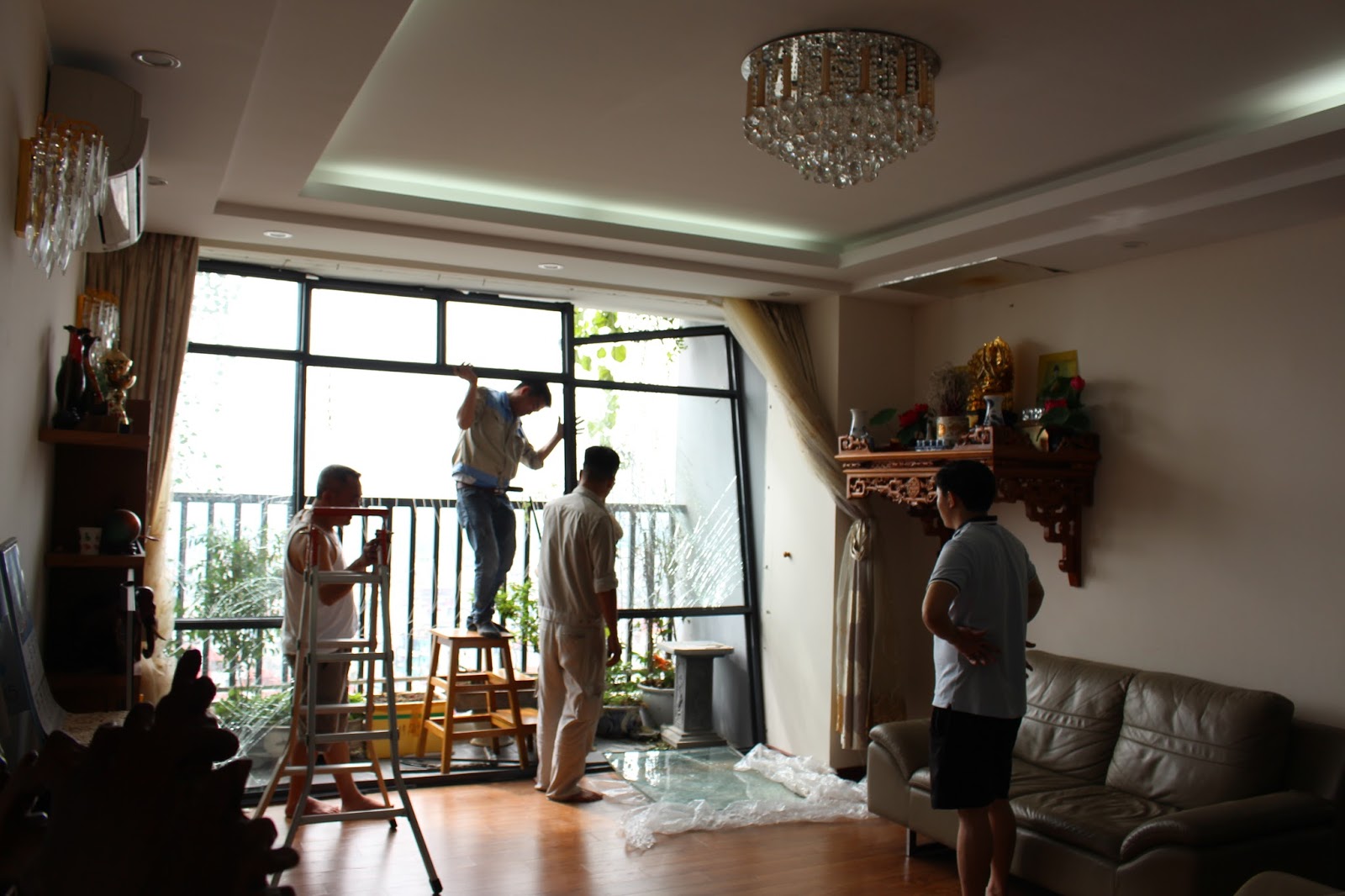 Sửa phòng khách căn hộ chung cư