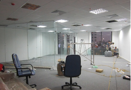 Thi công điện cửa hàng giá rẻ