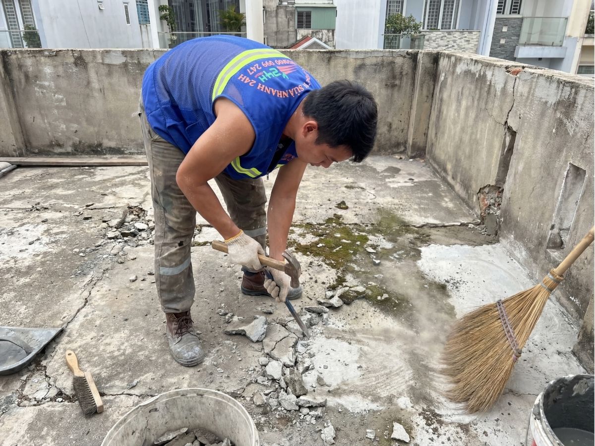 Xử lý nền sân thượng trước thi công